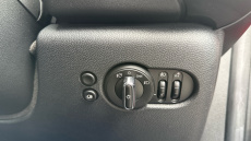 MINI Hatchback 1.5 Cooper Classic 3dr Petrol Hatchback